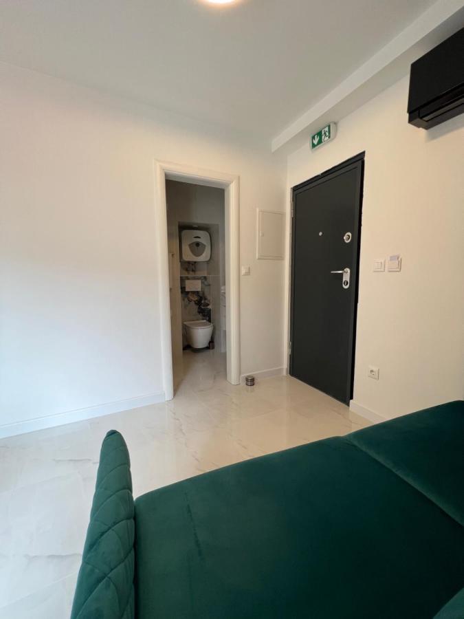 Madonna Apartment Split Exterior photo